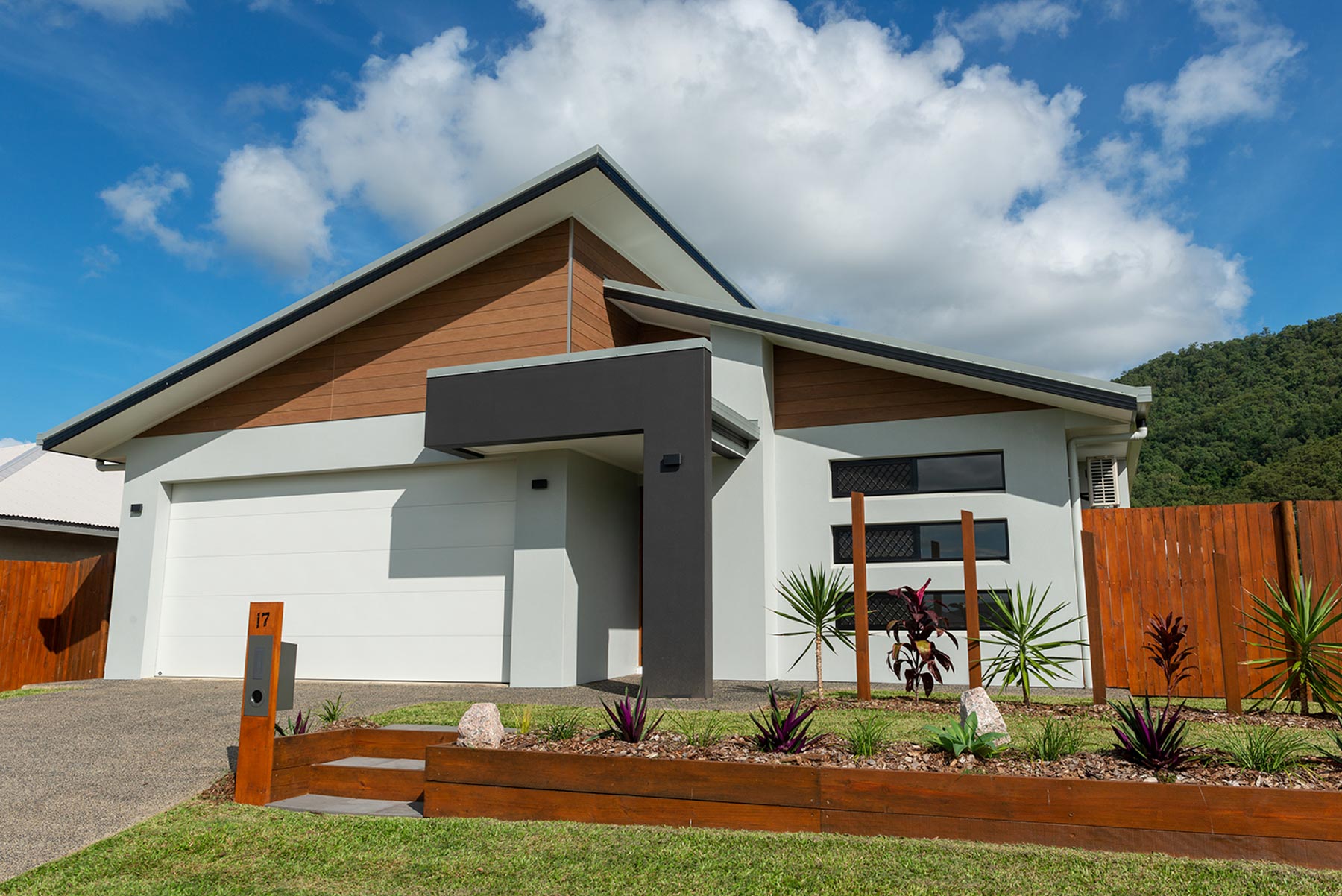 Read more about the article Why we’re the best home builders in Cairns